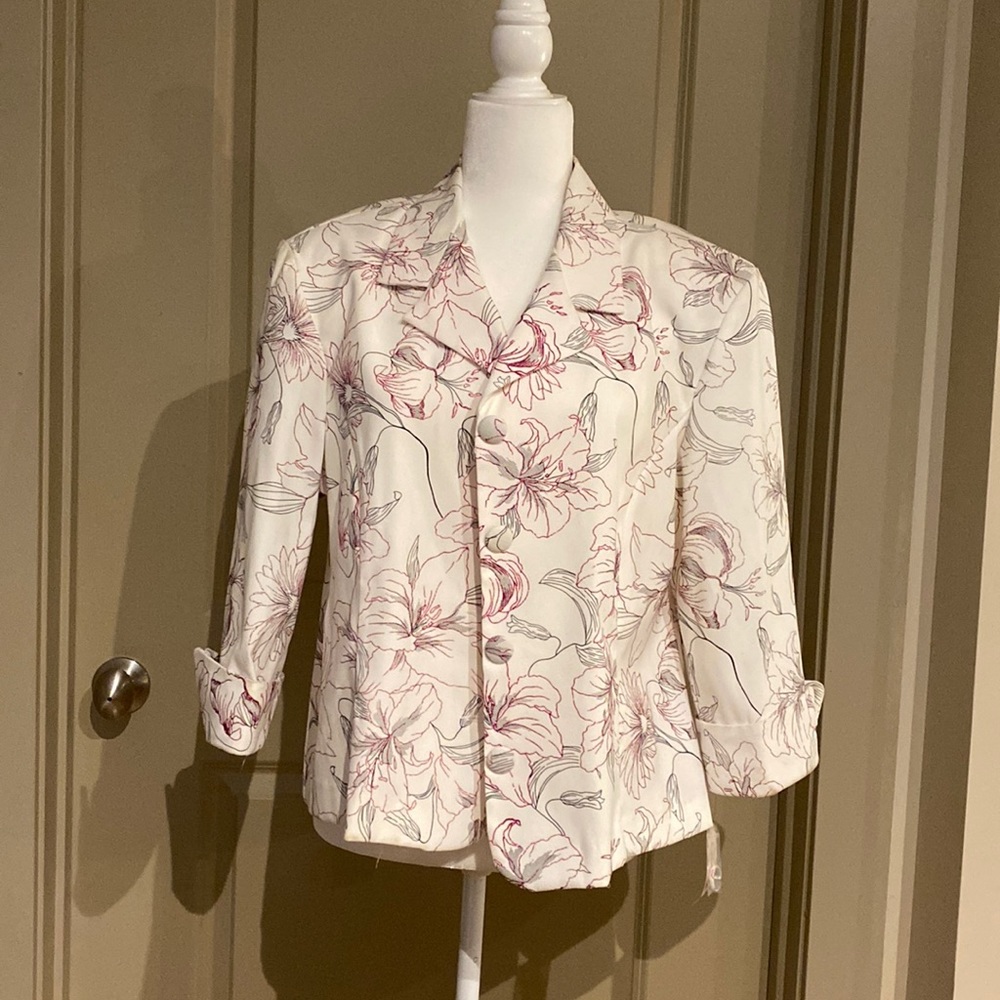 Moving Sale!! - NWT Glitter blazer